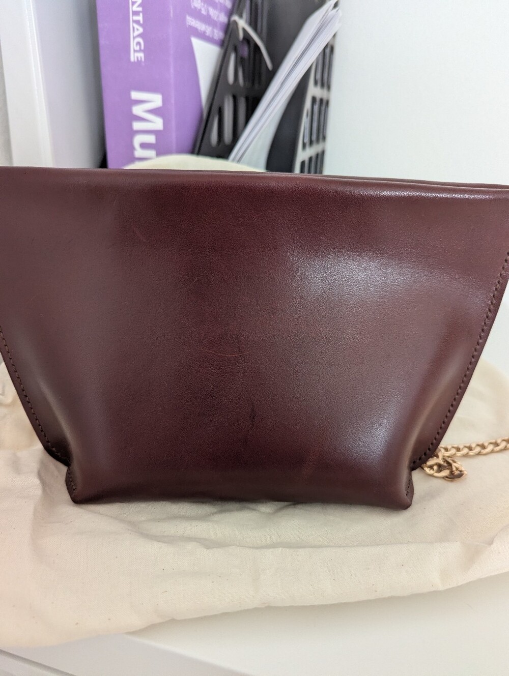 Bartleby Objects Stowe Red Leather Chain Bag - Picture 8 of 10